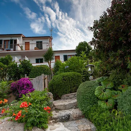 Boutique Ilio 3* Sant'Andrea (Isola d'Elba)