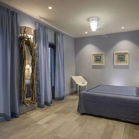 Boutique Ilio 3* SantʼAndrea