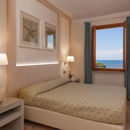 Hotell Boutique Ilio 3*