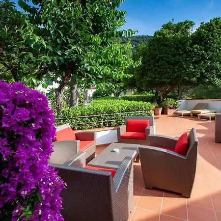 Boutique Ilio 3*
