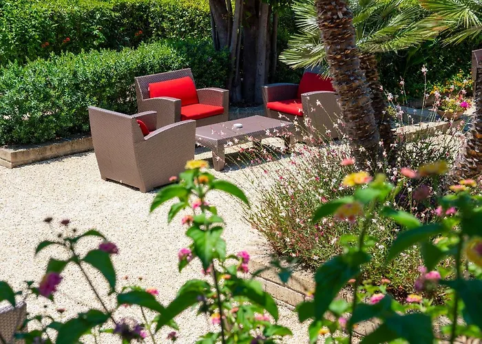 Boutique Ilio מלון 3*