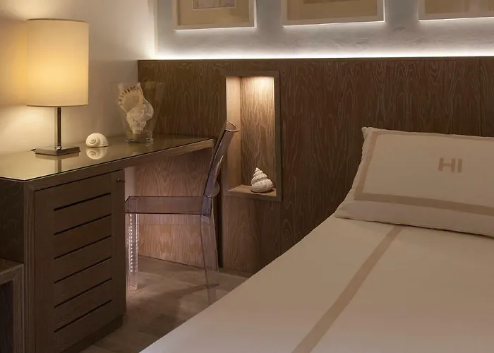 מלון Boutique Ilio 3*